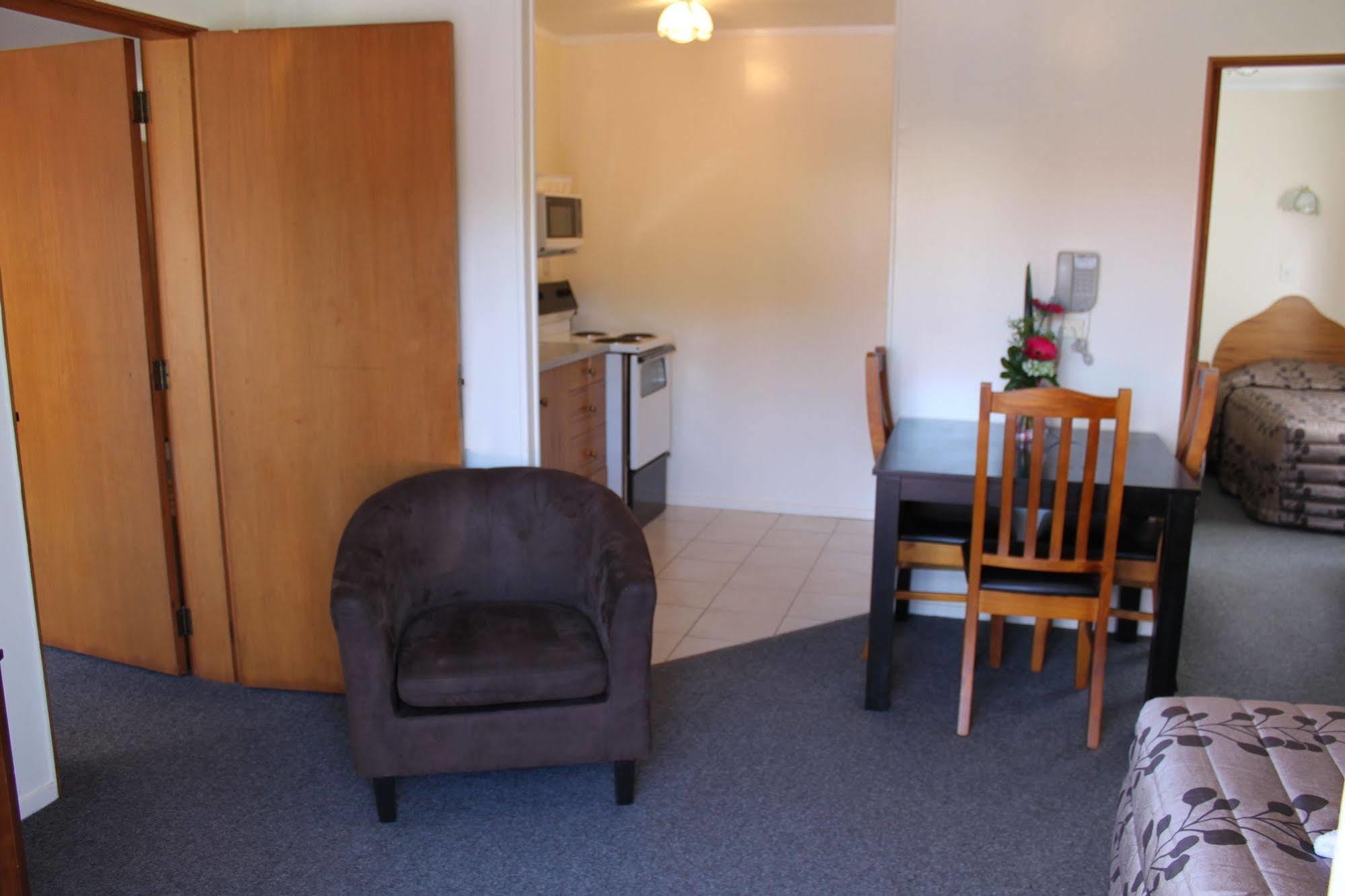 Cherry Court Motor Lodge Whangarei Εξωτερικό φωτογραφία